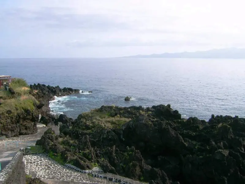 Faja dos Cubres - Trails in Sao Jorge, Azores