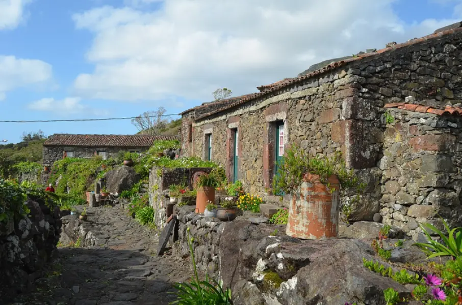 Aldeia da Cuada - Accommodation in Flores, Azores