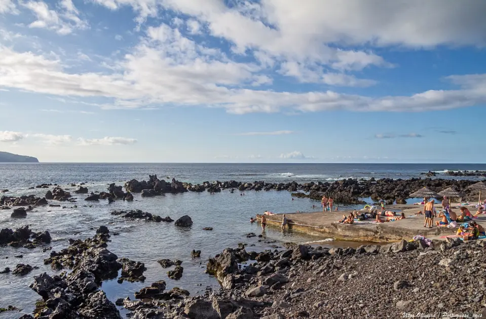 Azores Natural Swimming Pools: The Best Volcanic Rock Pools by Island - 1