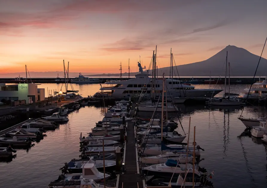 Azores Sailing & Boat Tours: Complete Guide