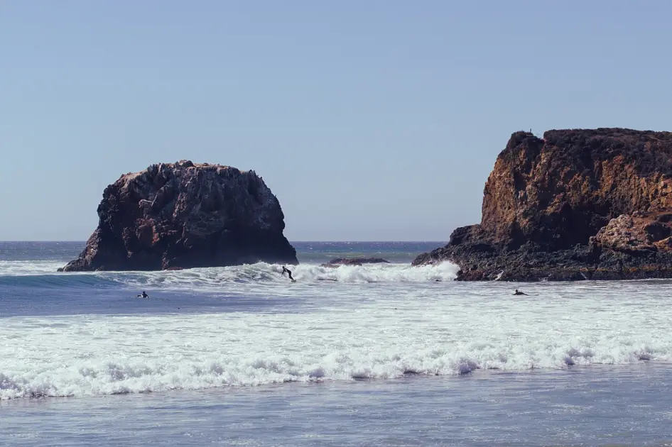 Surfing in the Azores: Best Spots and Complete Guide