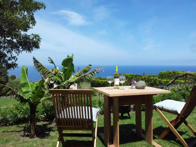 Faial Cottage B&B