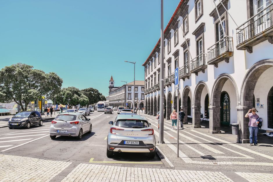 Plan 1: Ponta Delgada on Foot