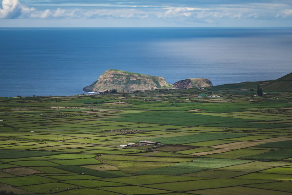 Corvo: la più piccola e remota