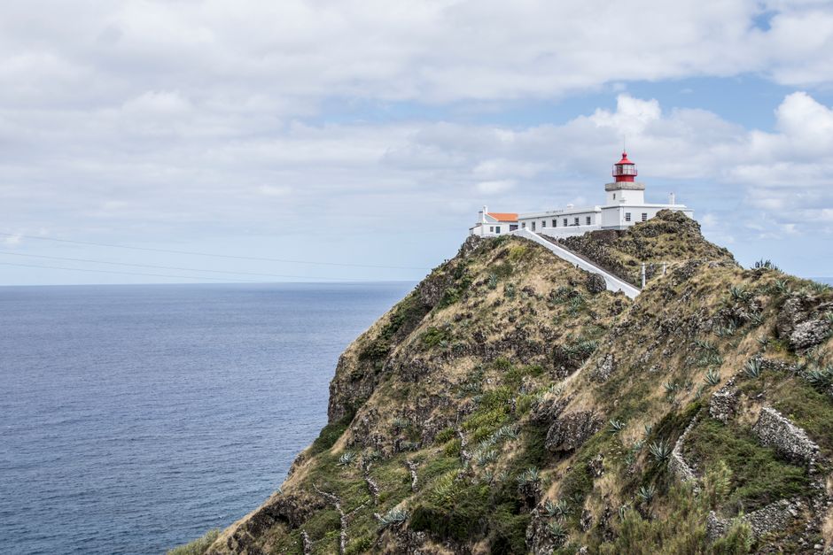 XX wiek: wojna, emigracja i baza lotnicza Lajes