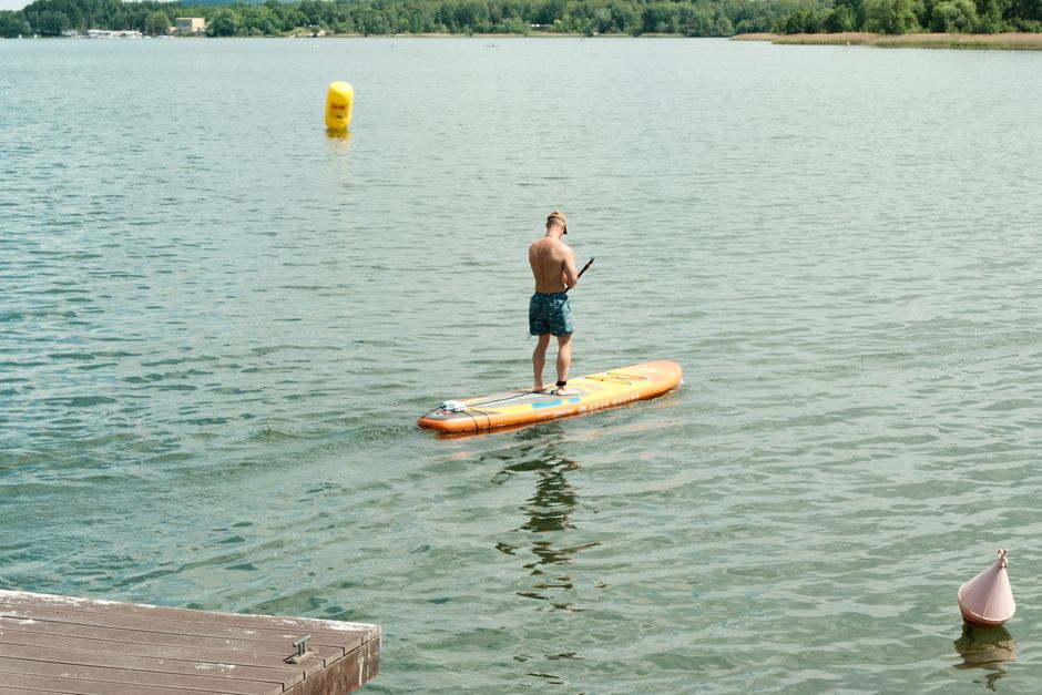 Stand-Up Paddleboarding (SUP)