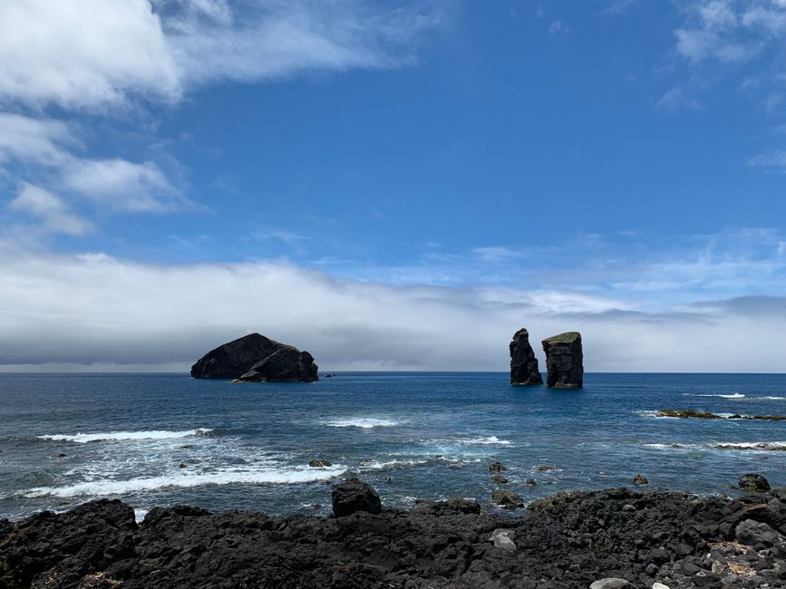 Fajã do Ouvidor and Fajã de São João